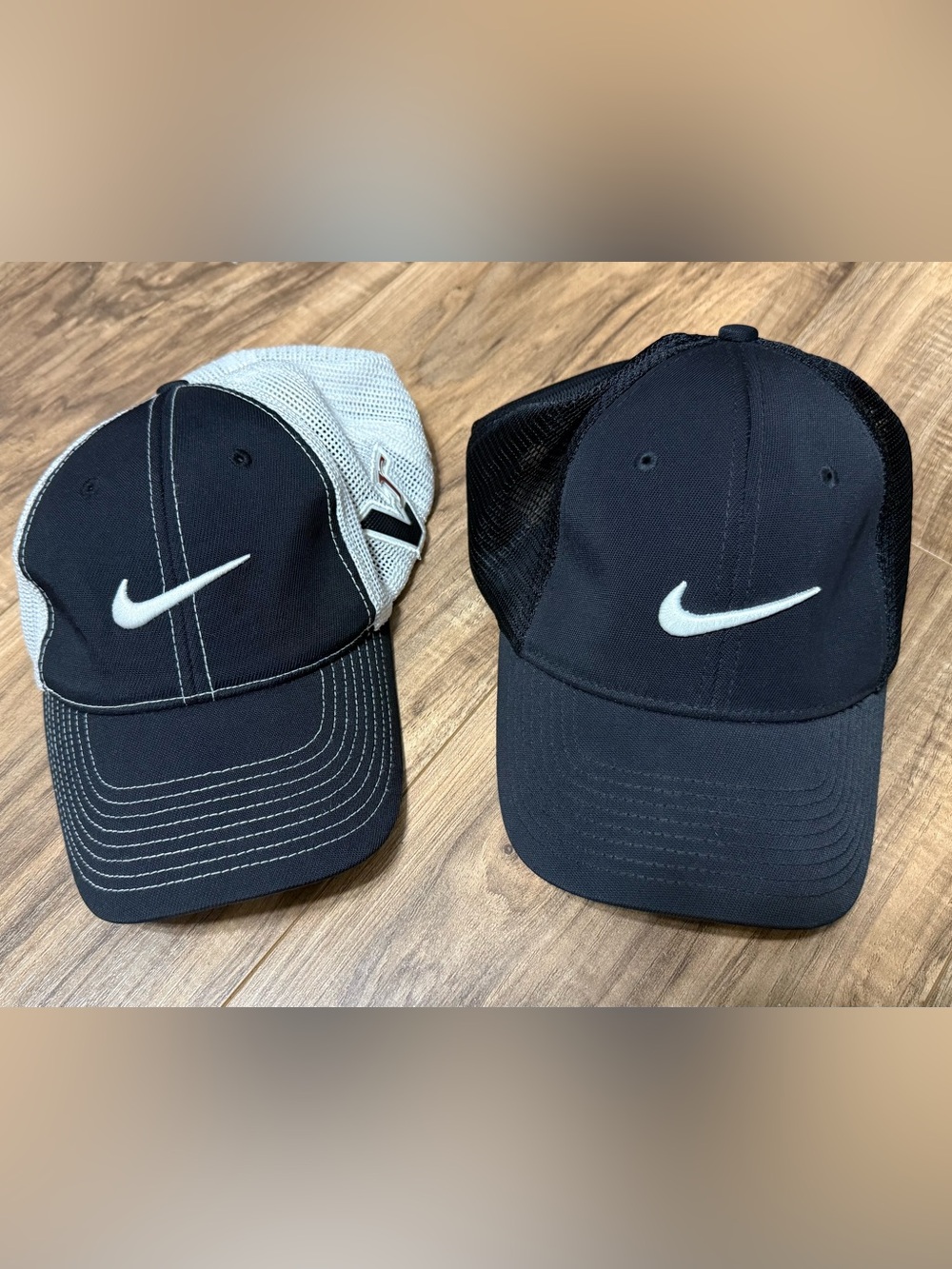 2 Nike Golf Flexfit hats
